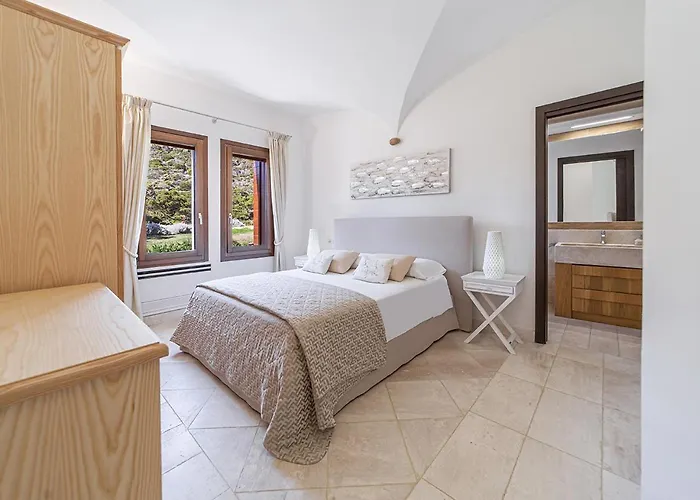Laureliving Holiday Home Villa Katia