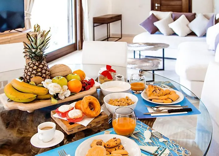 Villa Laureliving Holiday Home Villa Katia